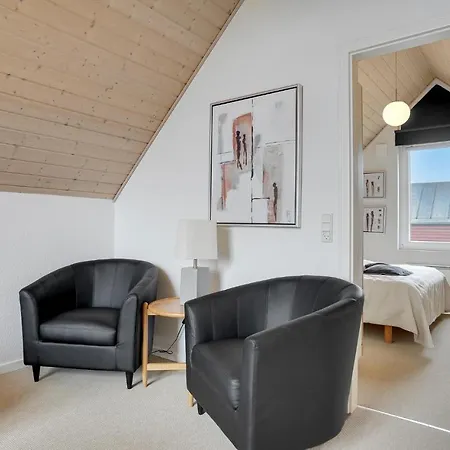 Holiday home Cozy In With Indoor Swimming Pool *